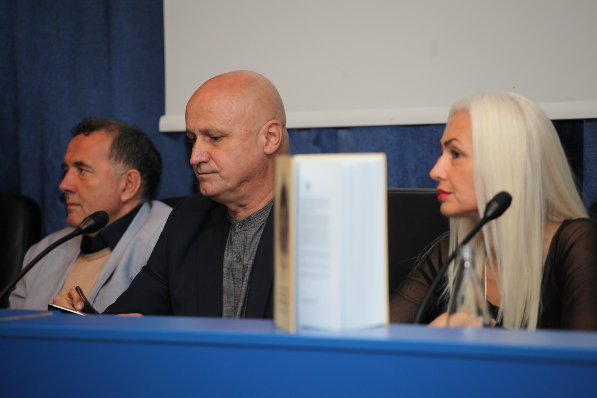 244438725 1292225984585790 6082851933339576908 n