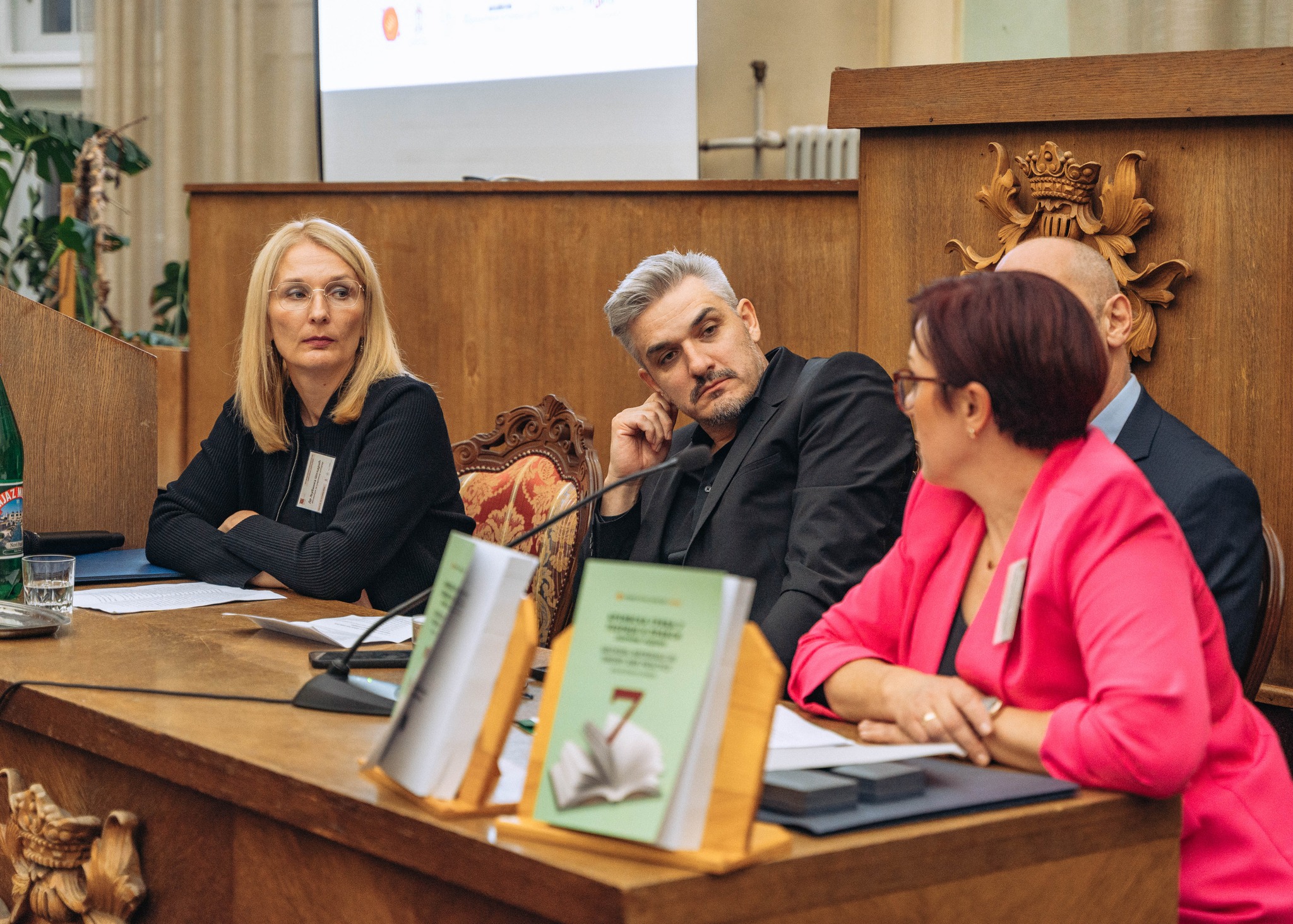 462474954 122122587056496883 1823529549946417335 n